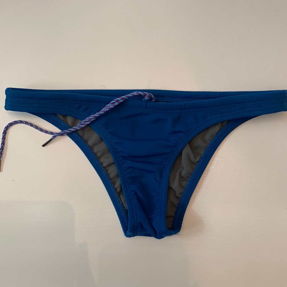 Jolyn Bikini Bottom Size Small